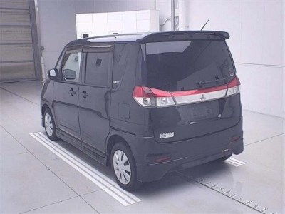 MITSUBISHI DELICA D:2