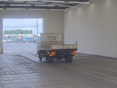 MITSUBISHI FUSO FIGHTER MIGNON