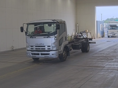ISUZU FORWARD
