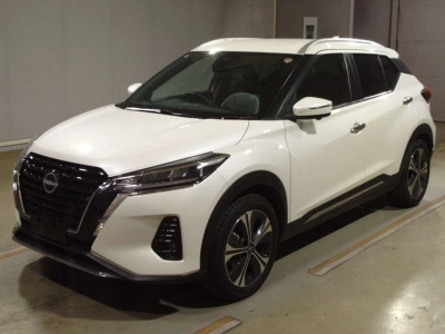 NISSAN KICKS