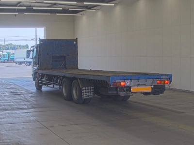 MITSUBISHI FUSO SUPER GREAT