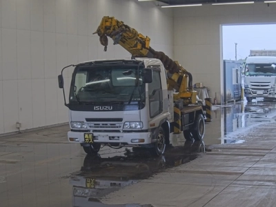 ISUZU FORWARD