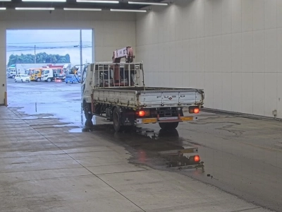 MITSUBISHI FUSO FIGHTER