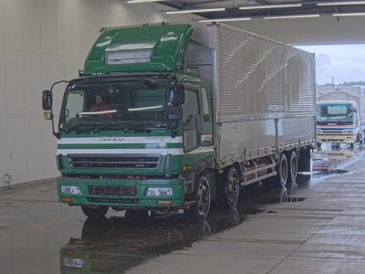 ISUZU GIGA