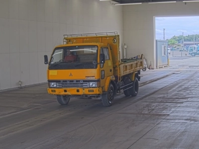 MITSUBISHI FUSO FIGHTER