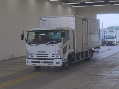 ISUZU FORWARD