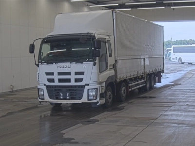 ISUZU GIGA