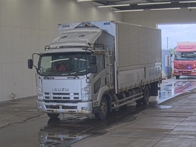 ISUZU FORWARD
