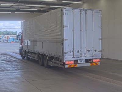 MITSUBISHI FUSO SUPER GREAT