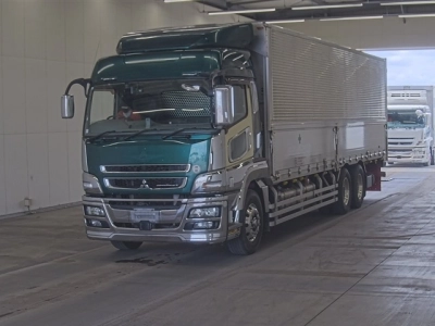 MITSUBISHI FUSO SUPER GREAT