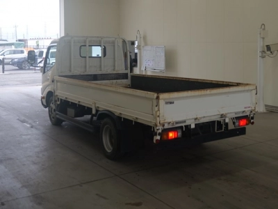 TOYOTA DYNA