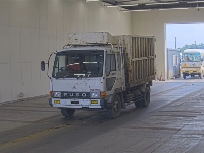 MITSUBISHI FUSO FIGHTER