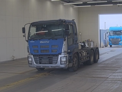 ISUZU GIGA