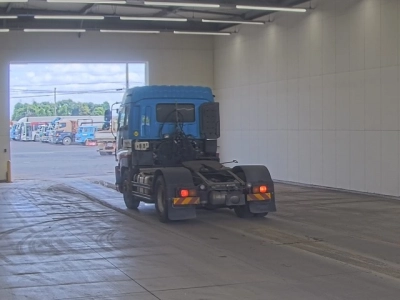 ISUZU GIGA