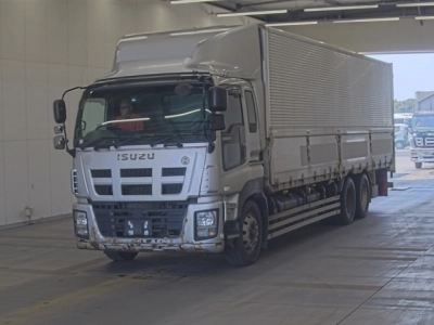 ISUZU GIGA