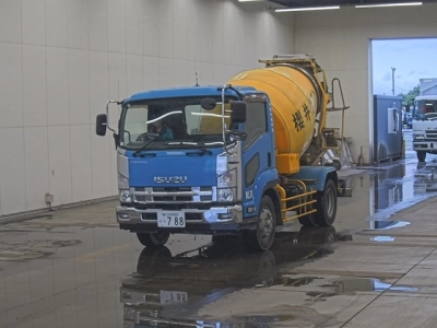 ISUZU FORWARD