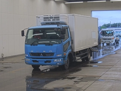 MITSUBISHI FUSO FIGHTER