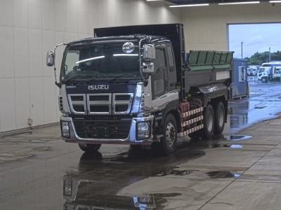 ISUZU GIGA