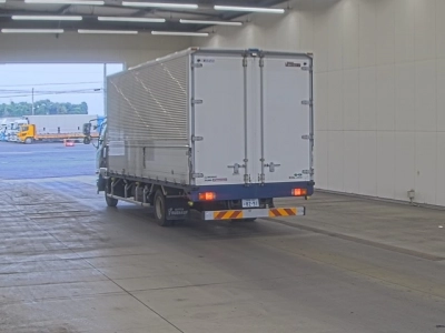 MITSUBISHI FUSO FIGHTER