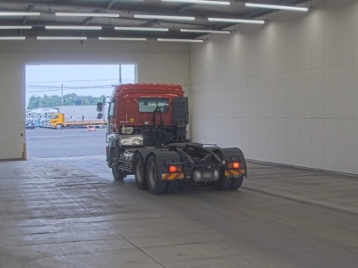 ISUZU GIGA