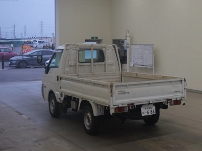 NISSAN VANETTE