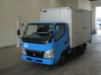 MITSUBISHI FUSO CANTER GUTS