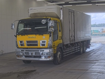ISUZU GIGA