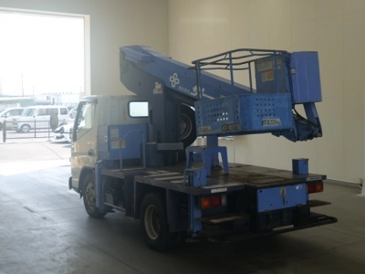 MITSUBISHI CANTER