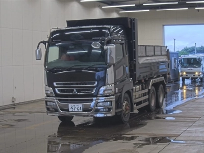 MITSUBISHI FUSO SUPER GREAT
