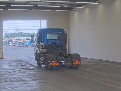 ISUZU GIGA