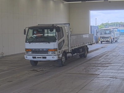 MITSUBISHI FUSO FIGHTER