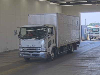 ISUZU FORWARD