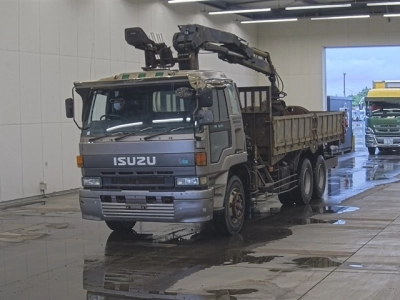 ISUZU GIGA
