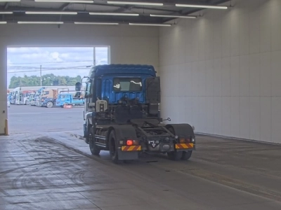 ISUZU GIGA
