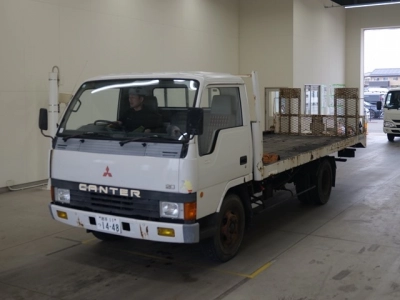 MITSUBISHI CANTER