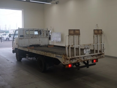 MITSUBISHI CANTER