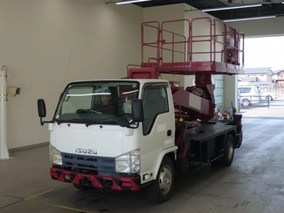 ISUZU ELF