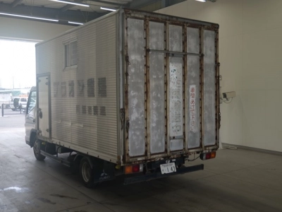 MITSUBISHI CANTER