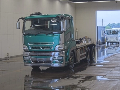 MITSUBISHI FUSO SUPER GREAT
