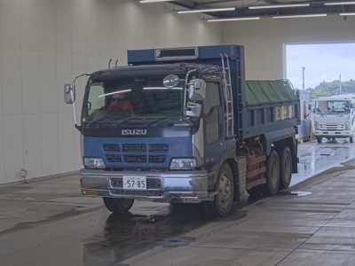ISUZU GIGA