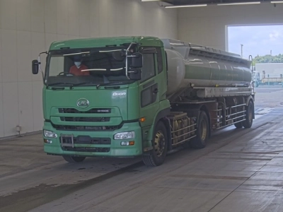 NISSAN DIESEL (UD) QUON