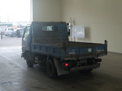 MITSUBISHI CANTER