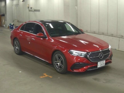 MERCEDES BENZ E CLASS