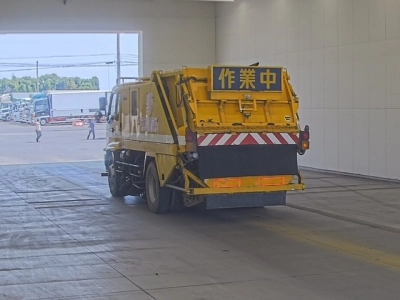 ISUZU FORWARD