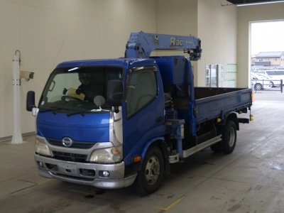 HINO DUTRO