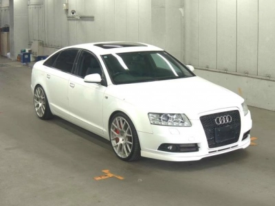 AUDI A6 AVANTE