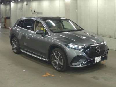 MERCEDES BENZ EQS SUV