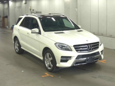MERCEDES BENZ M CLASS