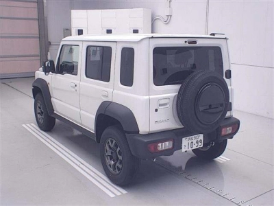 SUZUKI JIMNY NOMADE