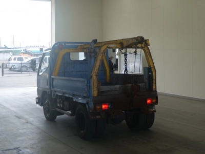 MITSUBISHI CANTER